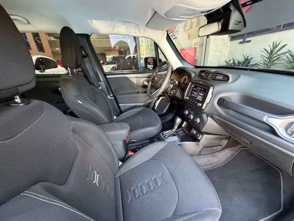 Renegade Sport T270 1.3 TB 4x2 Flex Aut. — foto 7