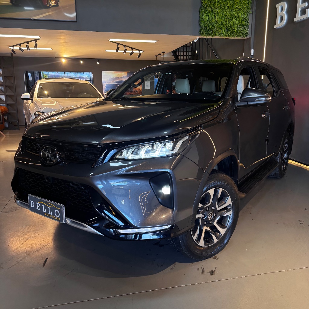 Hilux SW4 Diamond 2.8 TB 4x4 Die. Aut. — foto 2