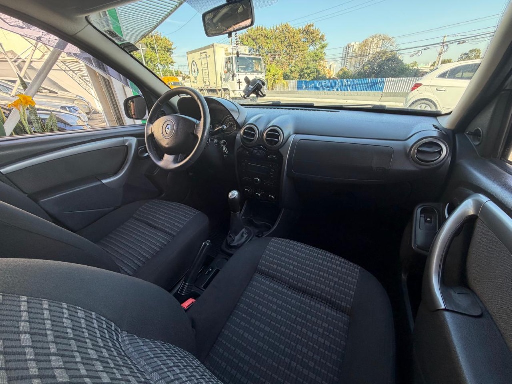 SANDERO Expression Hi-Flex 1.6 8V 5p — foto 4