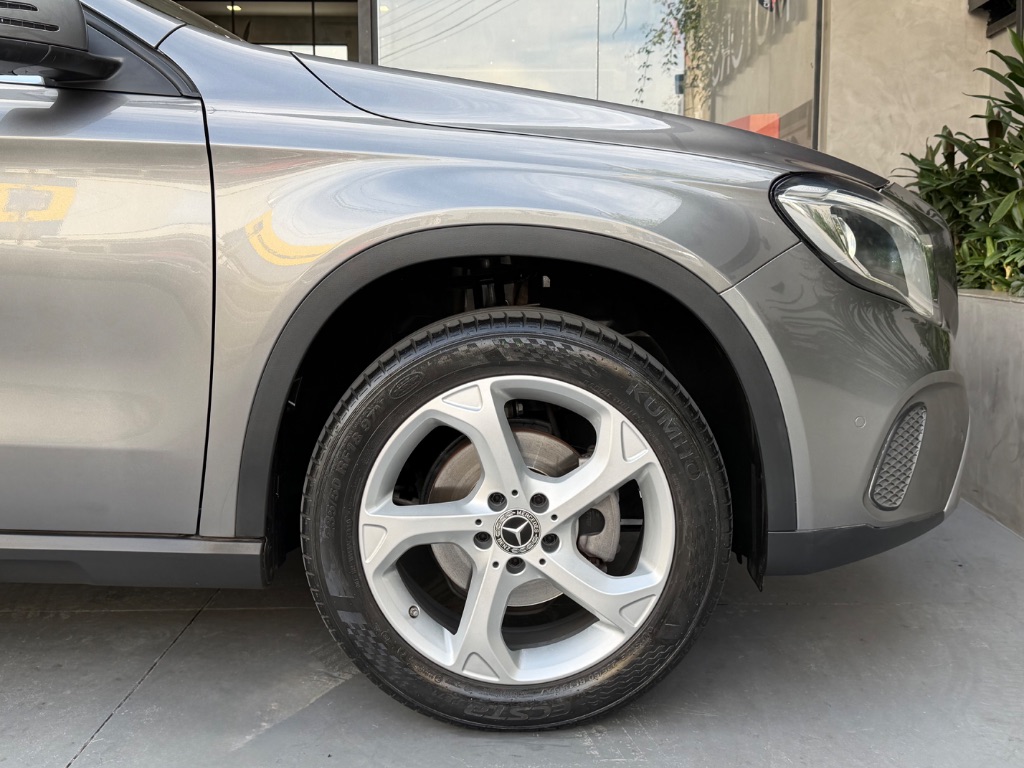 GLA 200 Advance 1.6/1.6 TB 16V Flex Aut. — foto 6