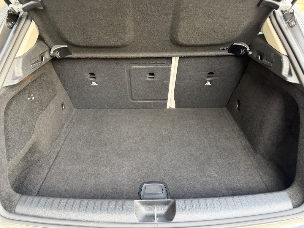 GLA 200 Advance 1.6/1.6 TB 16V Flex Aut. — foto 17
