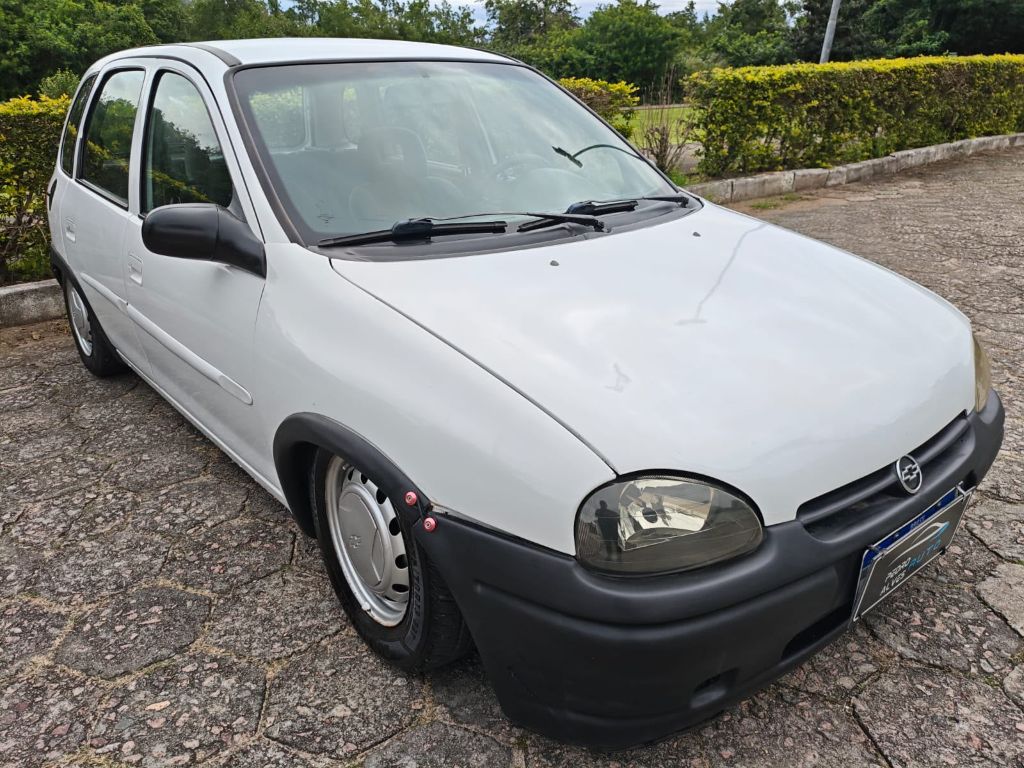 Corsa GL 1.6 MPFI / 1.4 EFI 2p e 4p — foto 2