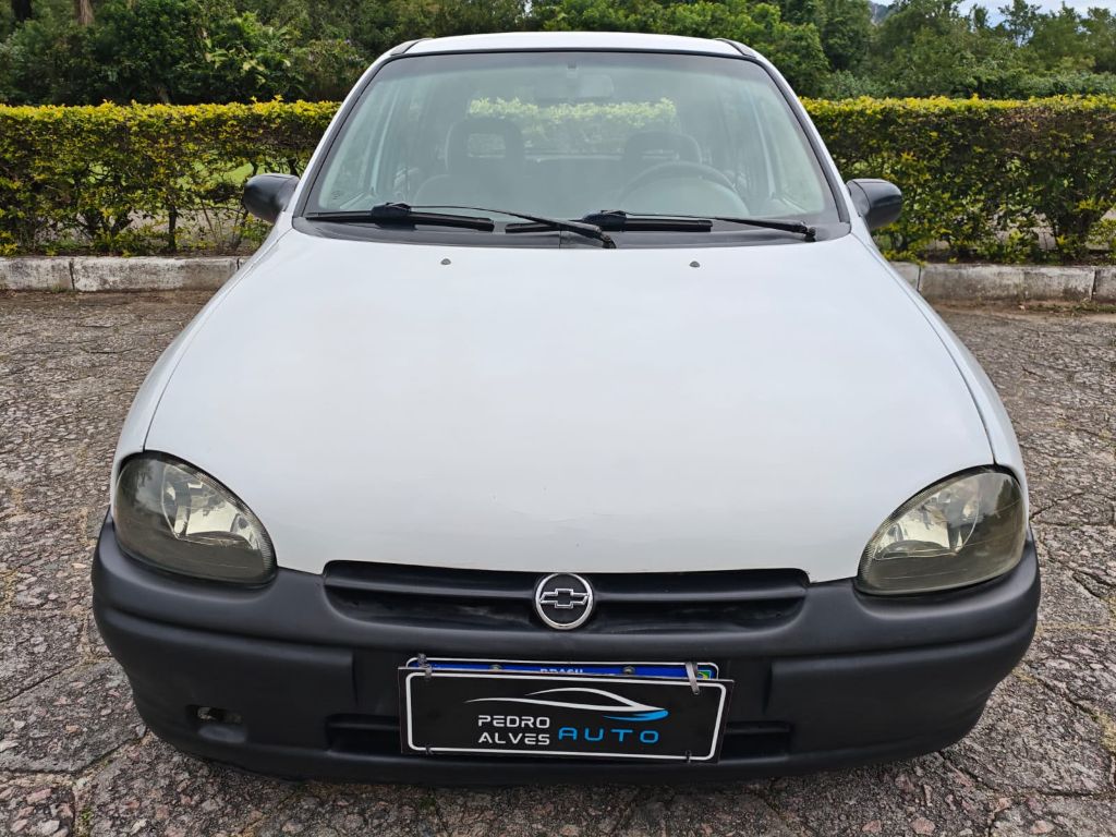 Corsa GL 1.6 MPFI / 1.4 EFI 2p e 4p — foto 3
