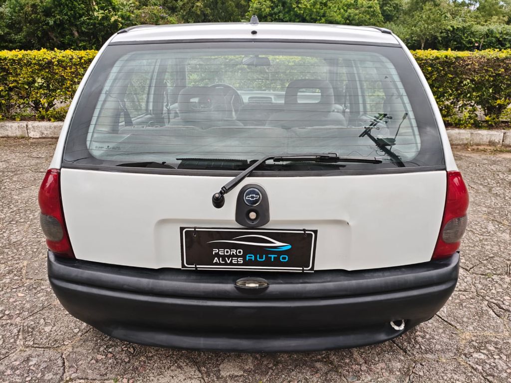 Corsa GL 1.6 MPFI / 1.4 EFI 2p e 4p — foto 6