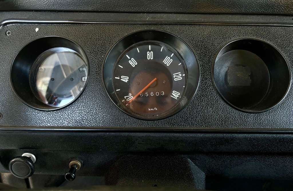 Renegade Longitude 1.8 4x2 Flex 16V Aut. — foto 6