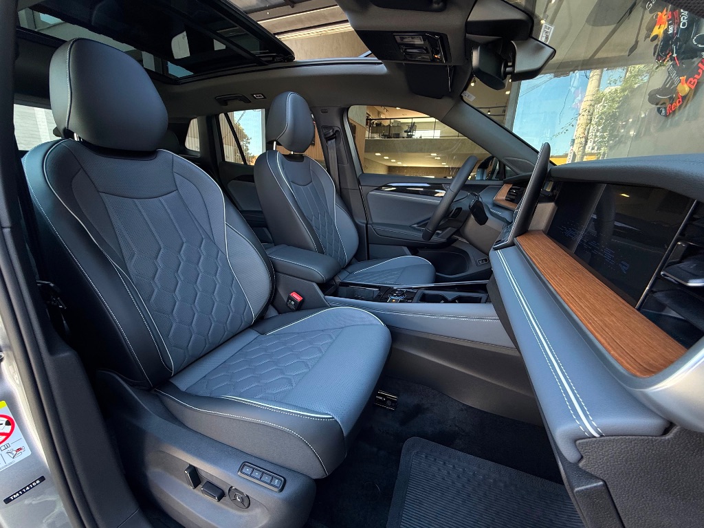TIGUAN R-Line 2.0 350 TSI 4Motion Aut. — foto 8
