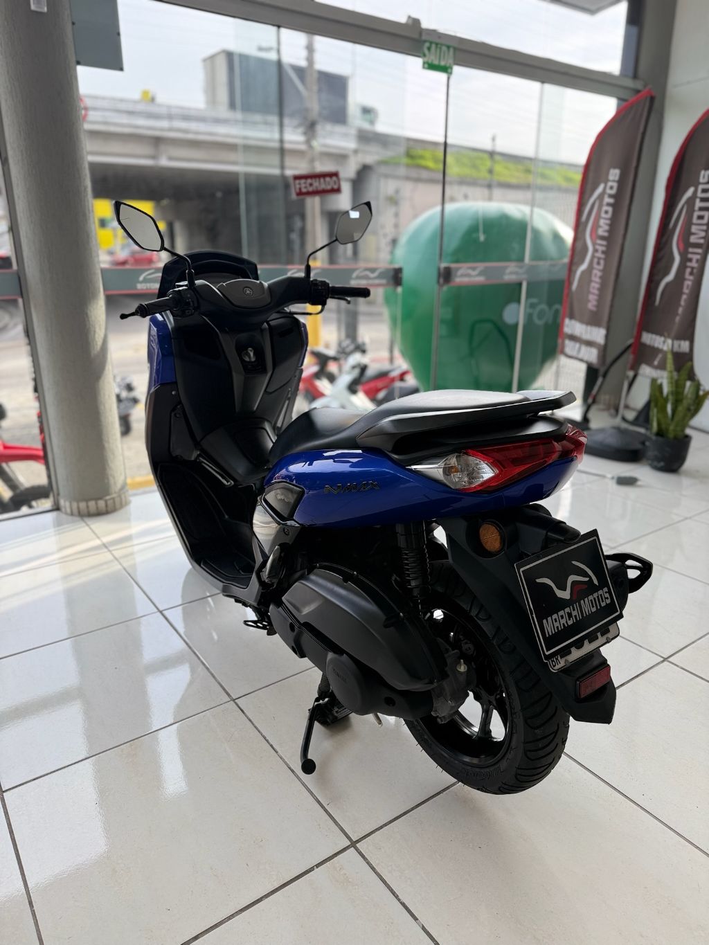 NMAX Connected 160 ABS — foto 10