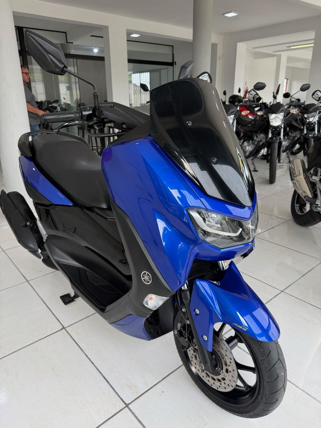 NMAX Connected 160 ABS — foto 7