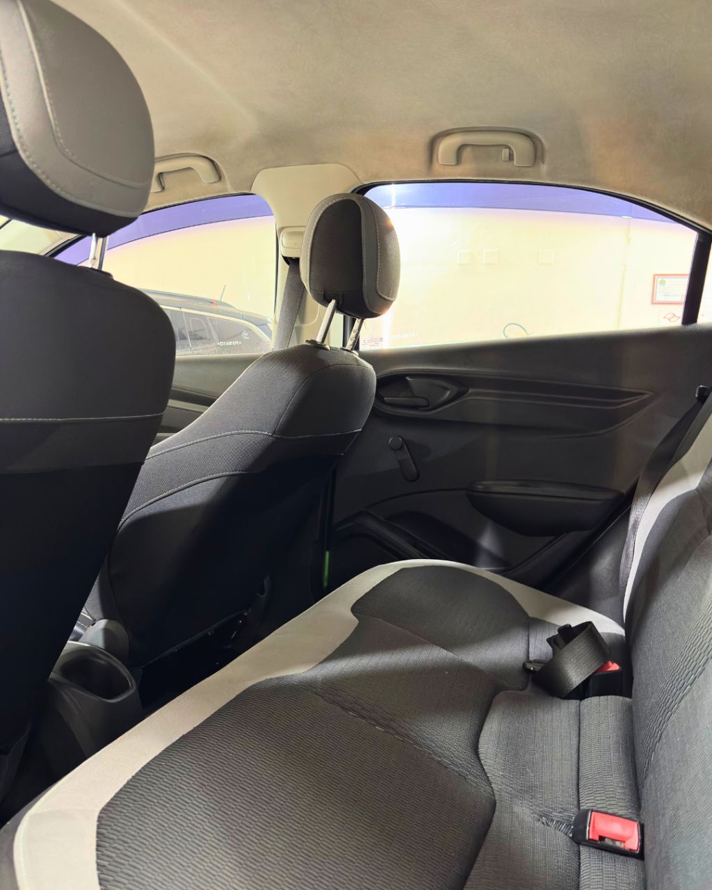 ONIX HATCH LT 1.0 8V FlexPower 5p Mec. — foto 8