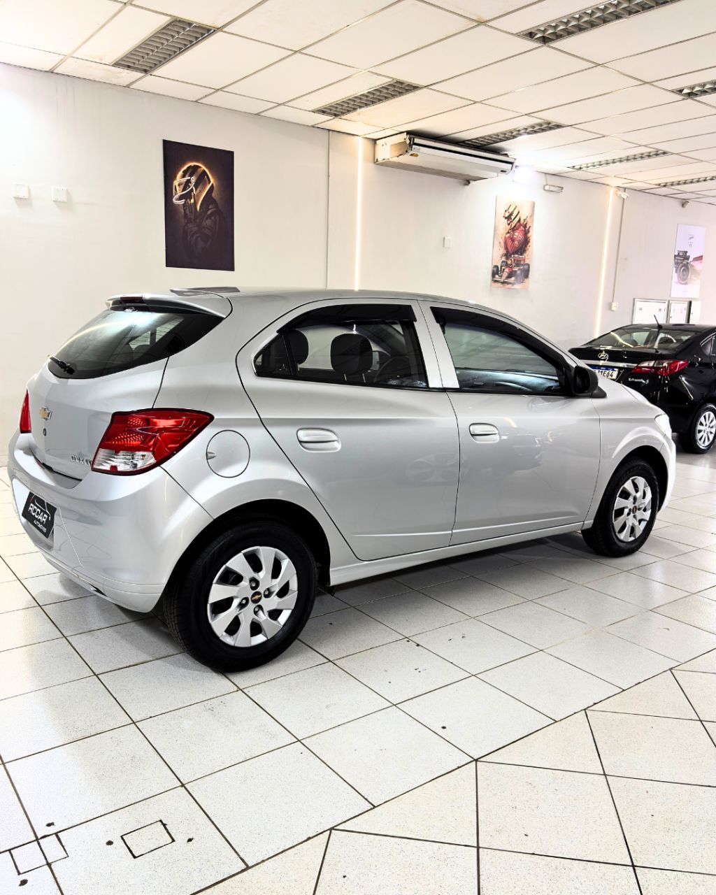 ONIX HATCH LT 1.0 8V FlexPower 5p Mec. — foto 6