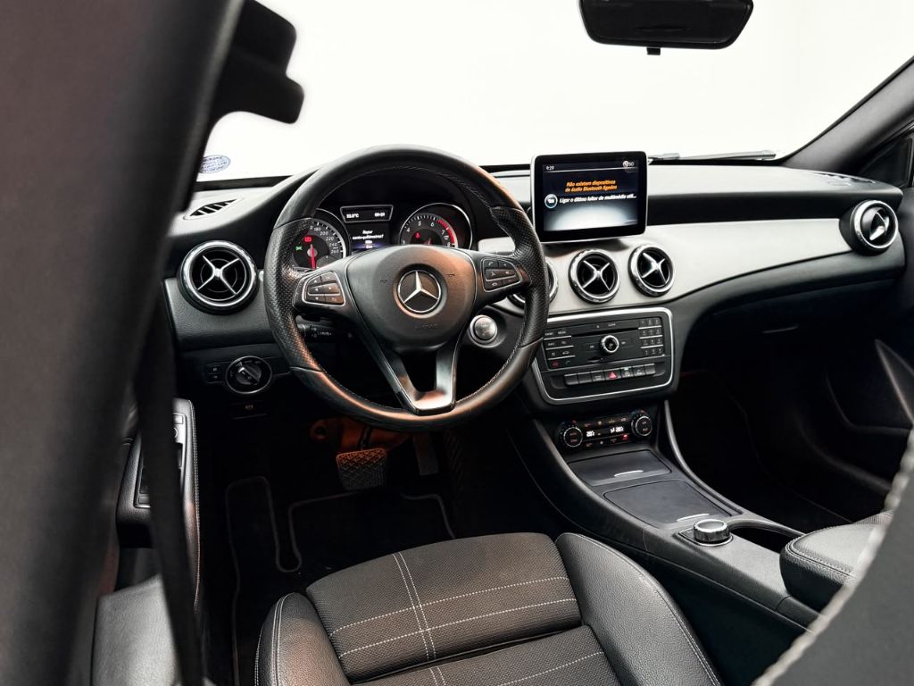 GLA 250 Enduro 2.0 TB 16V 211cv Aut. — foto 12