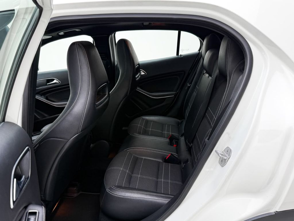 GLA 250 Enduro 2.0 TB 16V 211cv Aut. — foto 17