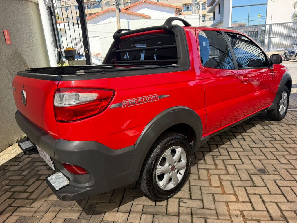 Strada Freedom 1.4 Flex 8V CD — foto 13