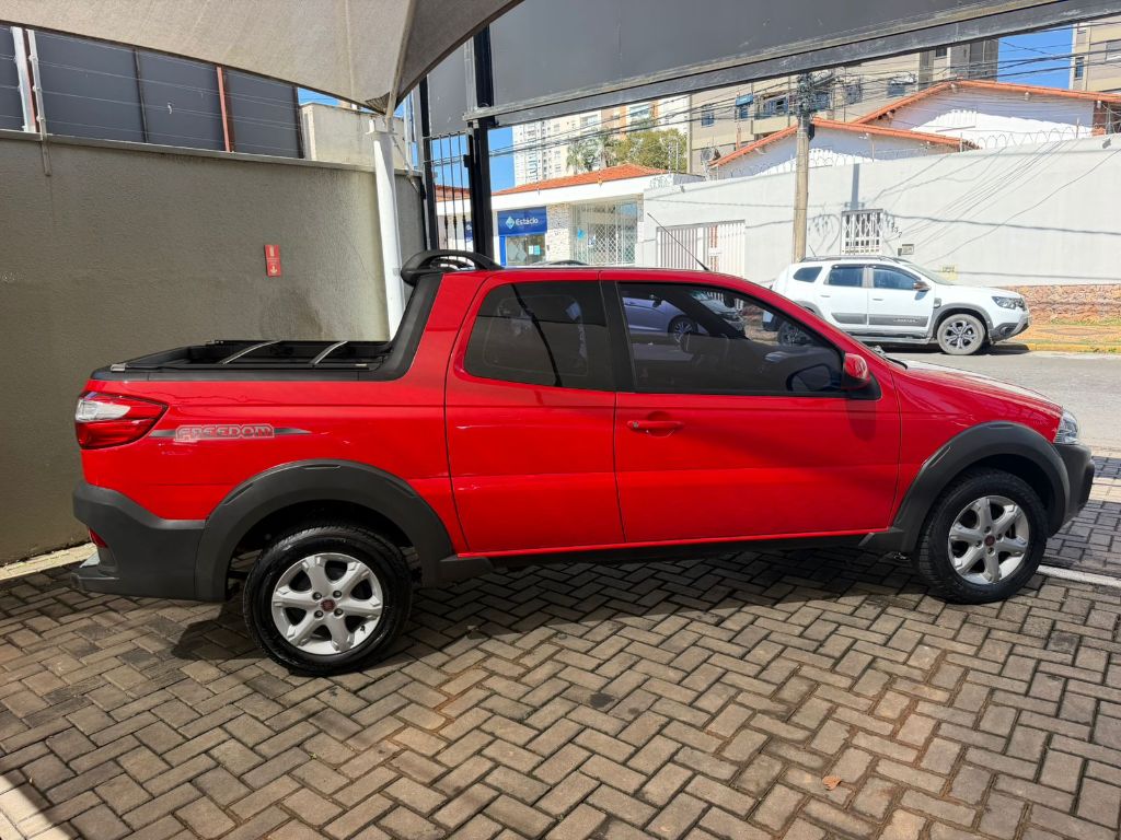 Strada Freedom 1.4 Flex 8V CD — foto 18