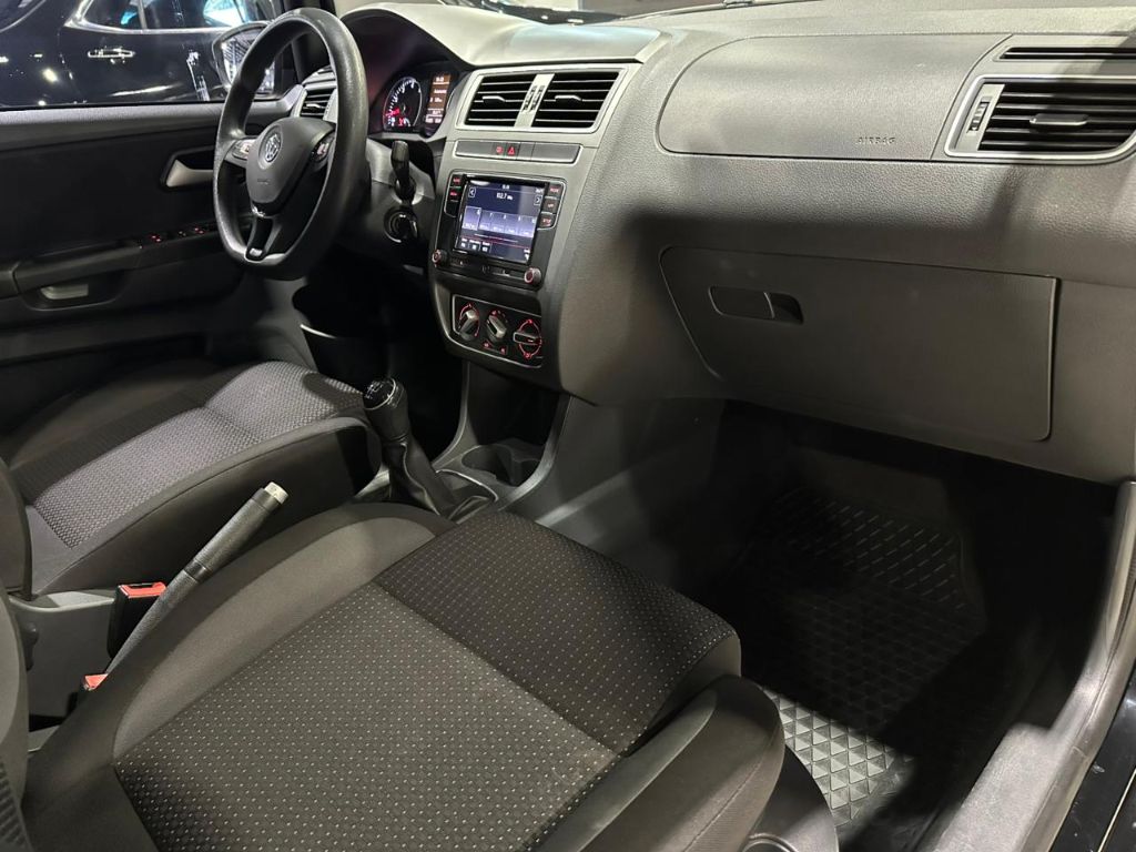 Fox Connect 1.6 Flex 8V 5p — foto 17