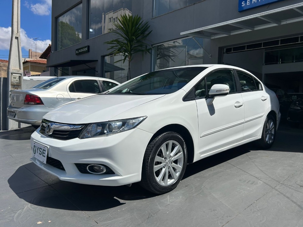 Civic Sedan LXR 2.0 Flexone 16V Aut. 4p — foto 2