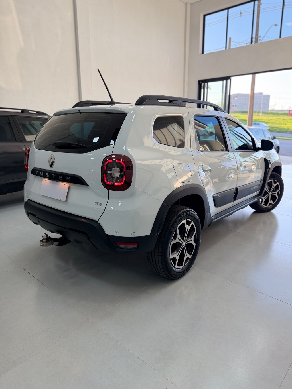DUSTER Iconic 1.3 TB 16V Flex Aut. — foto 3