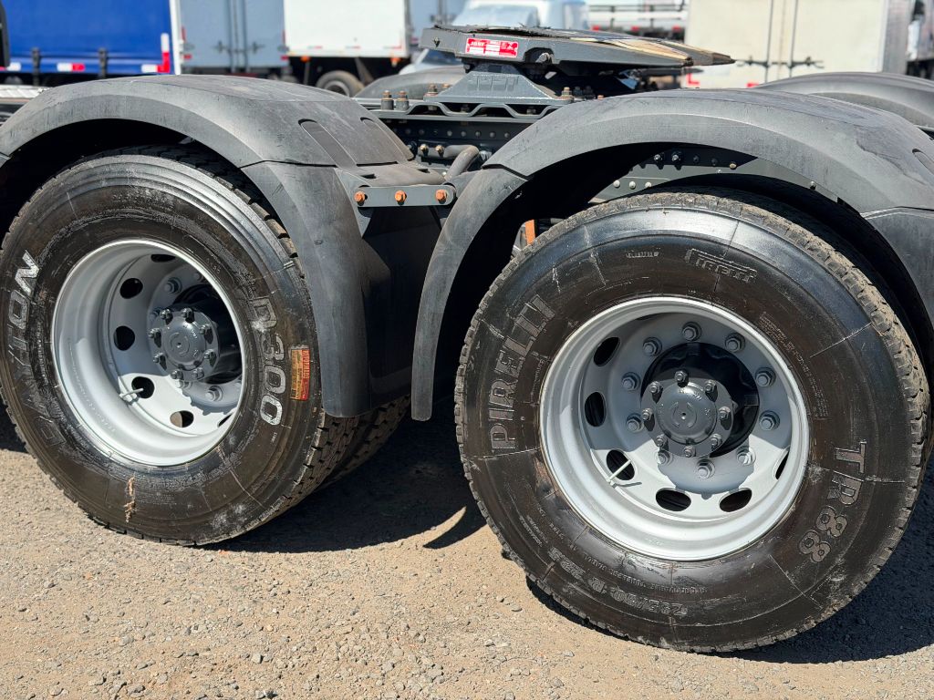 XF FTT530 6x4 Space Cab (die)(E5) — foto 14