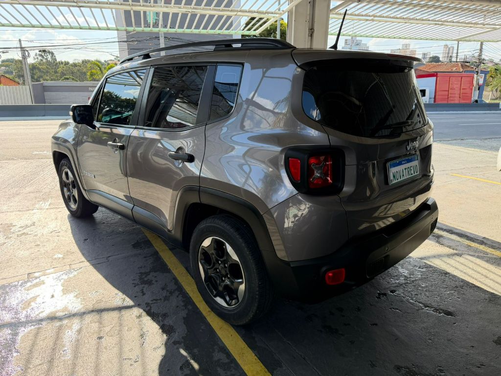 Renegade Sport 1.8 4x2 Flex 16V Mec. — foto 7