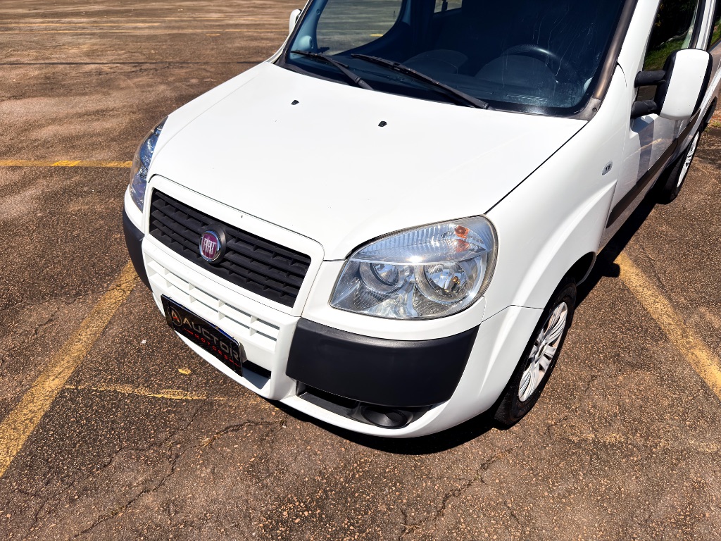Doblo ESSENCE 1.8 Flex 16V 5p — foto 5