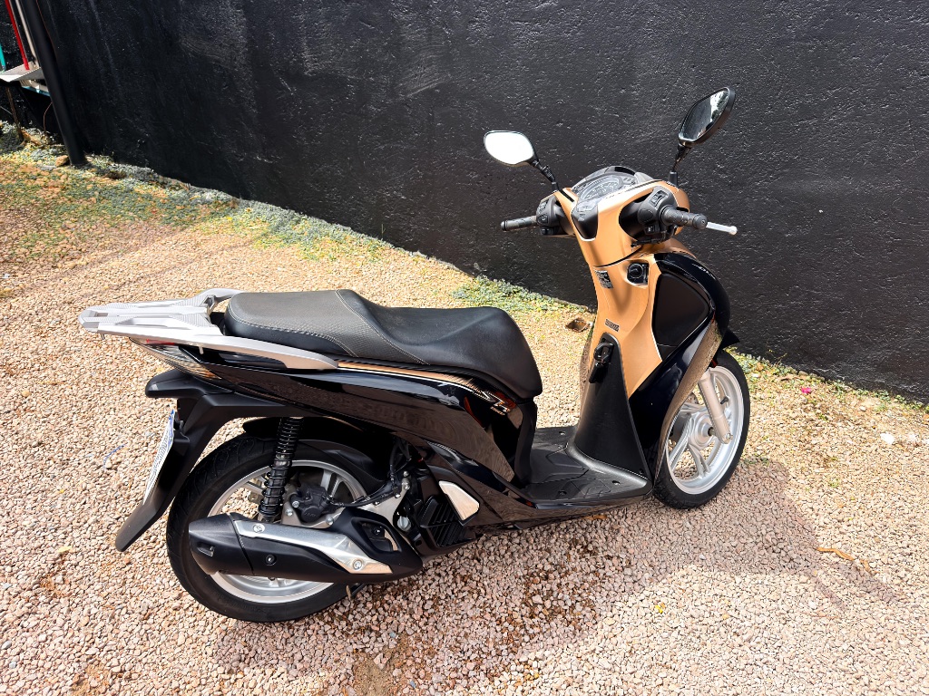 SH 150i/DLX — foto 2