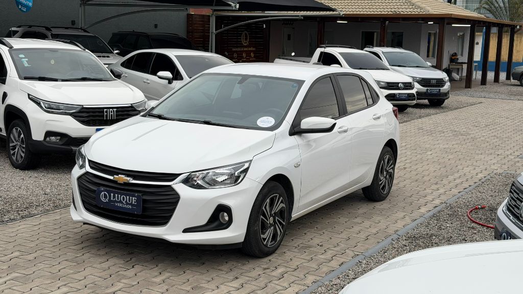 ONIX HATCH LT 1.0 12V Flex 5p Mec. — foto 1