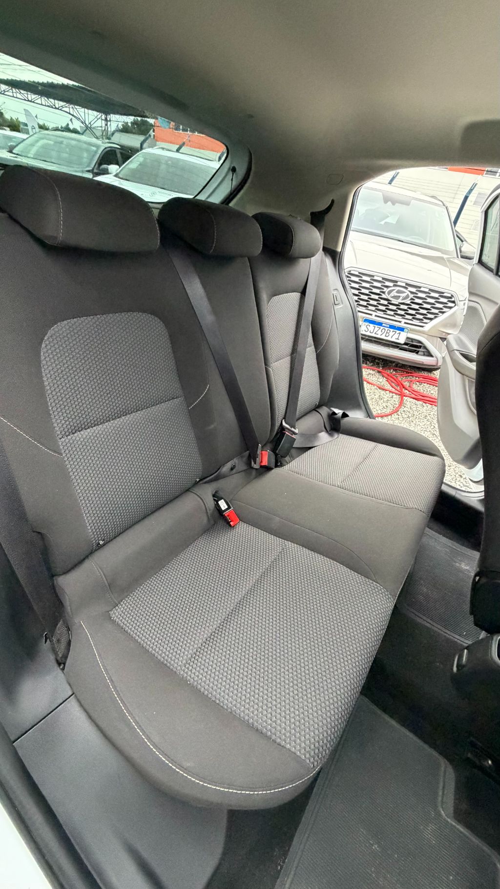 ONIX HATCH LT 1.0 12V Flex 5p Mec. — foto 8