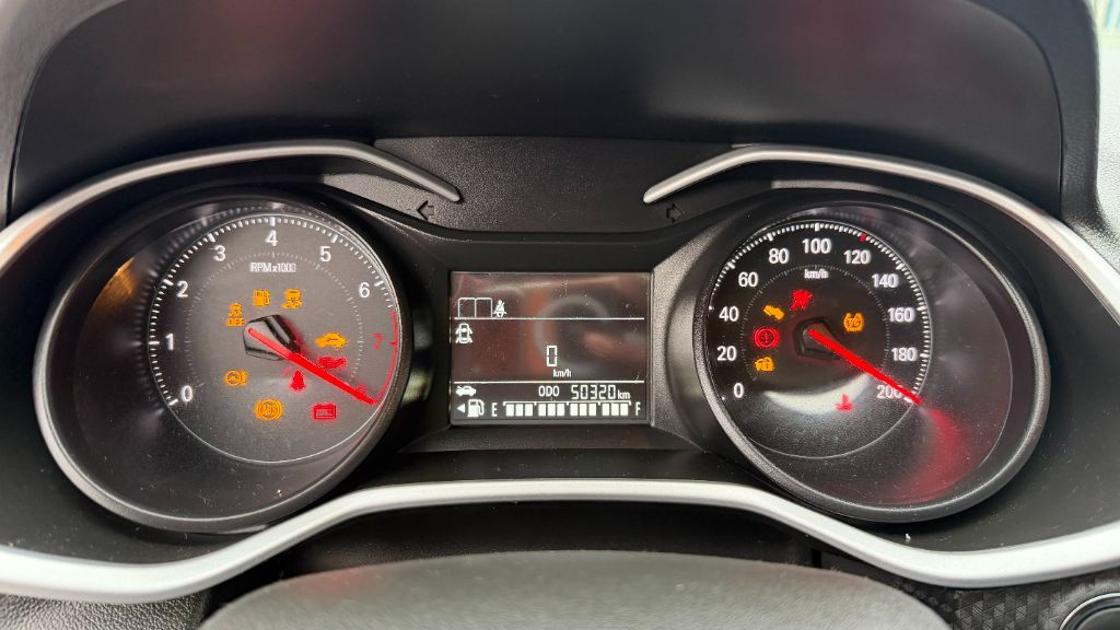 ONIX HATCH LT 1.0 12V Flex 5p Mec. — foto 14