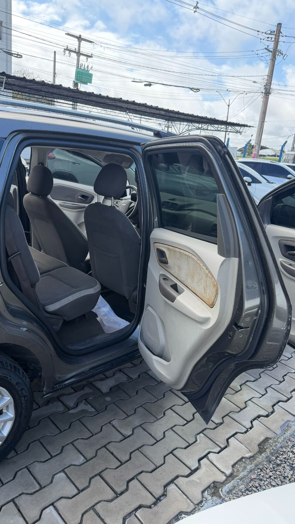 SPIN LT 1.8 8V Econo.Flex 5p Aut. — foto 9