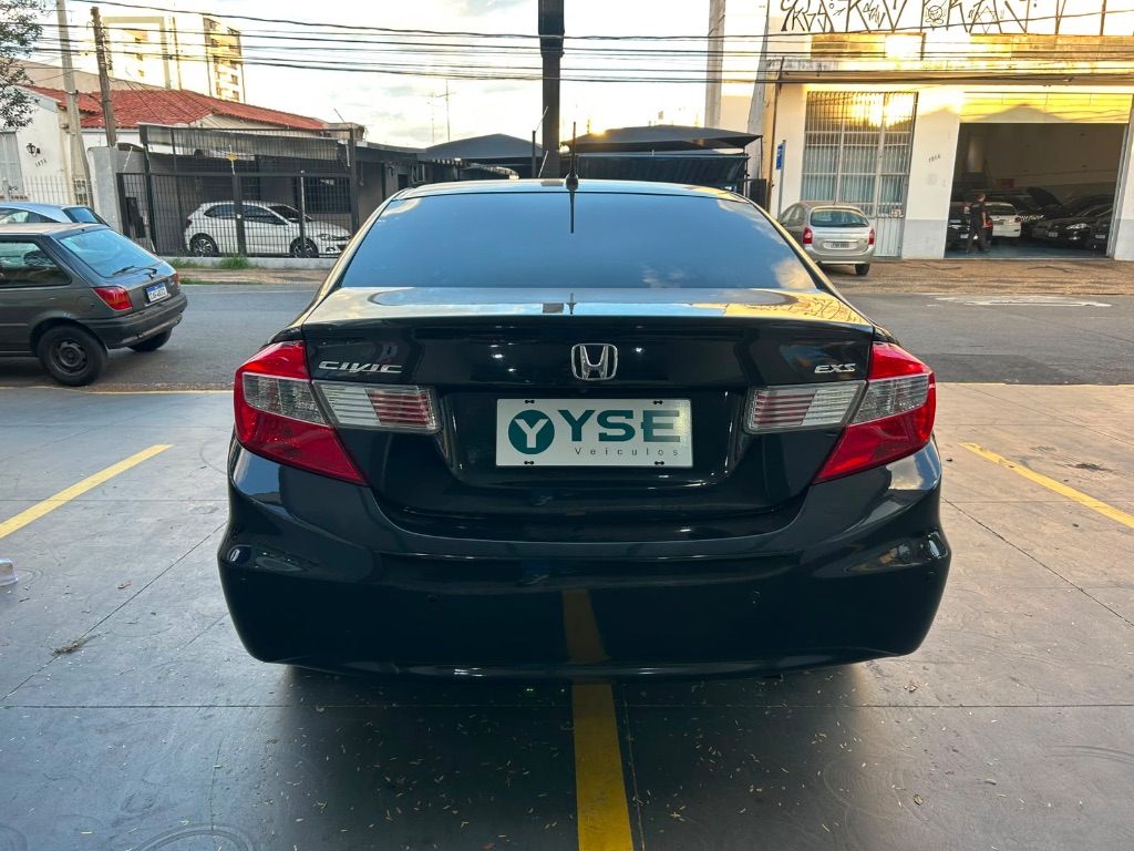 Civic Sedan EXS 1.8/1.8 Flex 16V Aut. 4p — foto 3