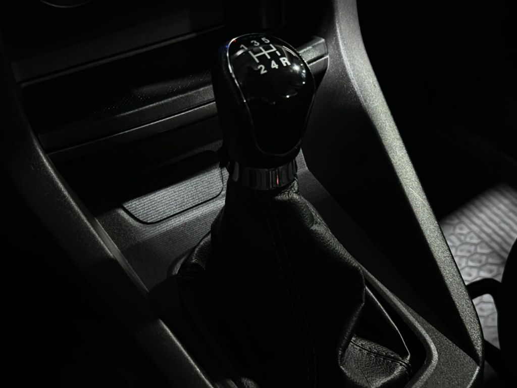 Ka 1.5 SE/SE PLUS 16V Flex 5p — foto 13