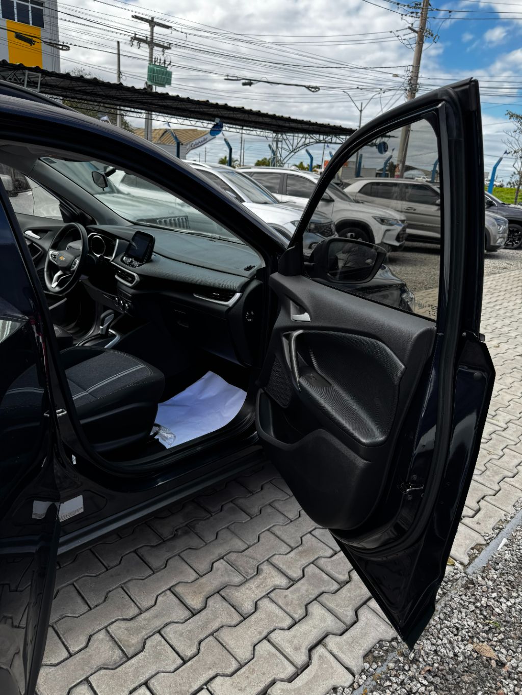 TRACKER LT 1.0 Turbo 12V Flex Aut. — foto 11