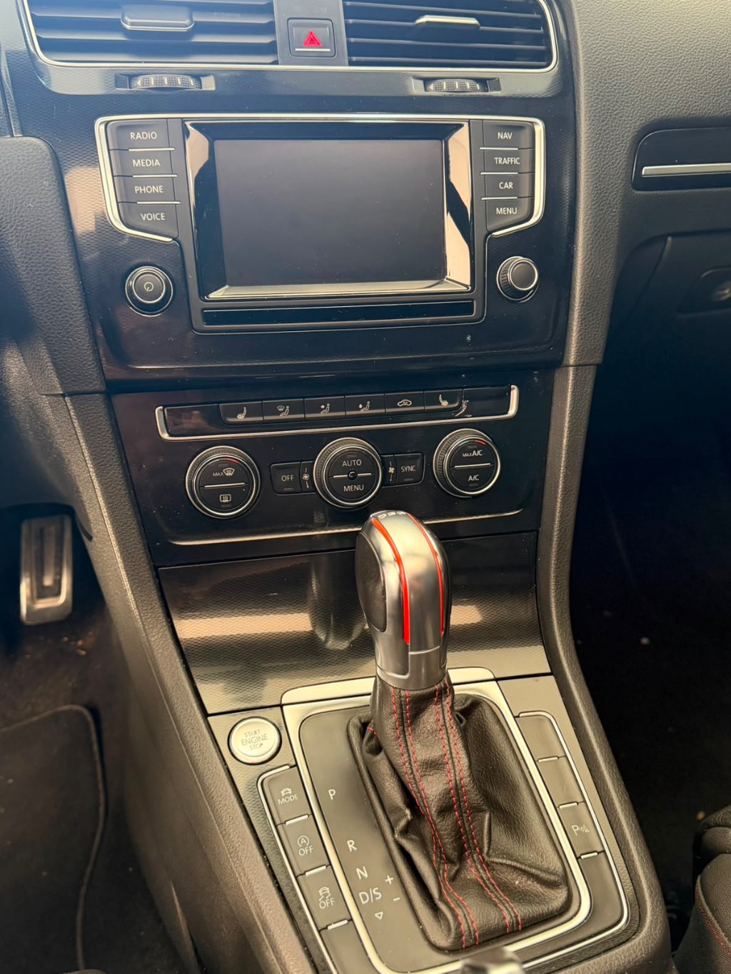 Golf GTi 2.0 TSI 220cv Aut. — foto 5