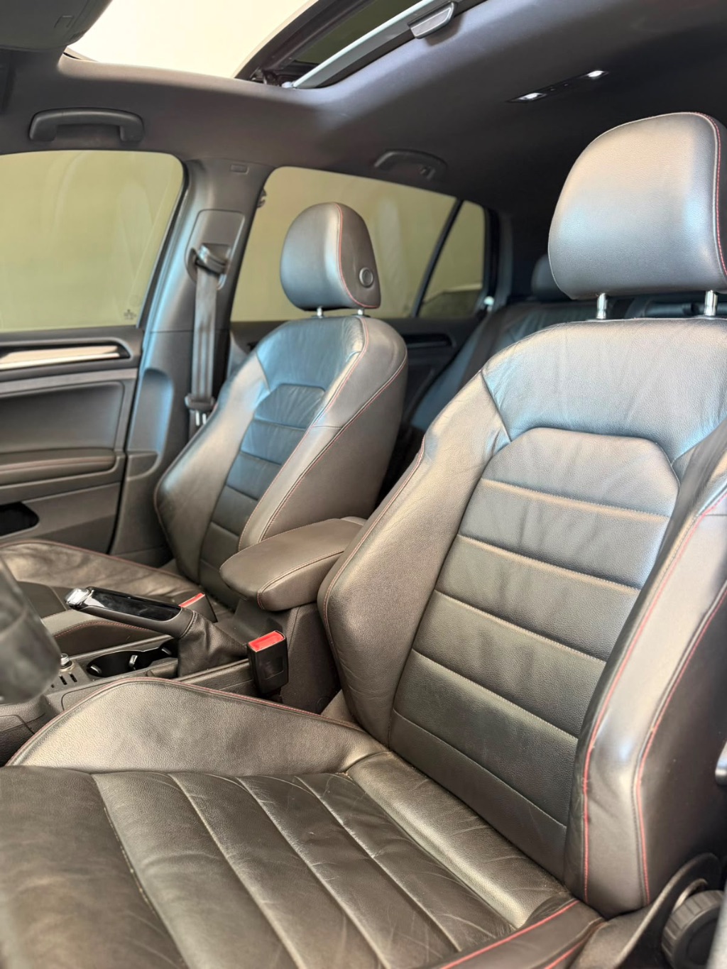 Golf GTi 2.0 TSI 220cv Aut. — foto 6