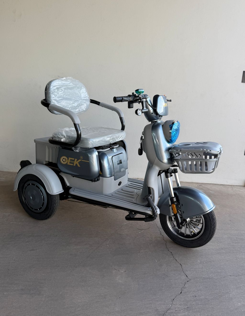 TRICICLO MM3 é uma scooter elétrica autopropelida de 1.000W — foto 1