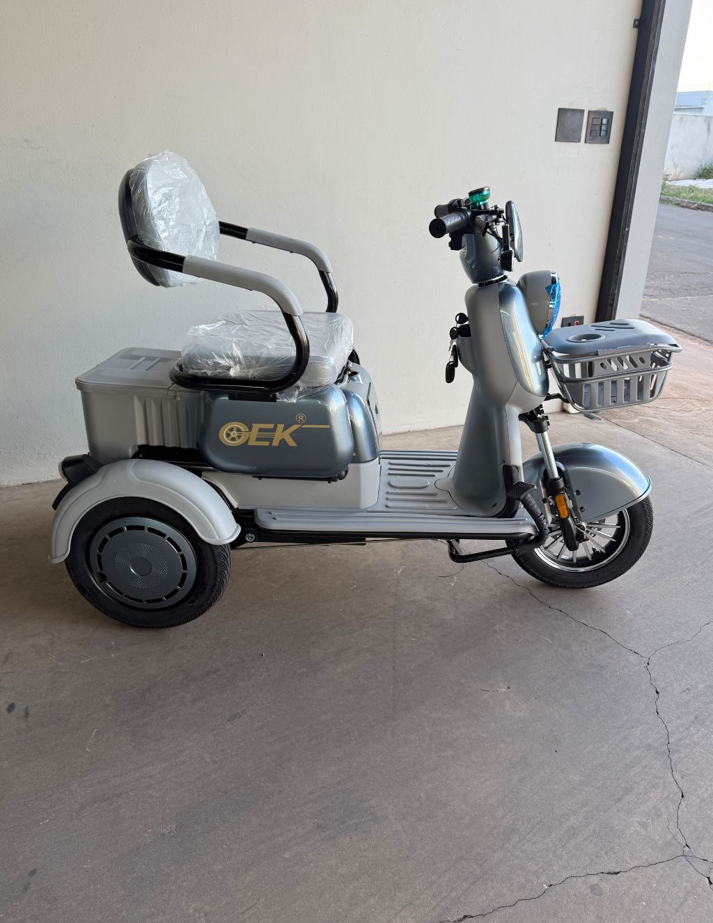 TRICICLO MM3 é uma scooter elétrica autopropelida de 1.000W — foto 3