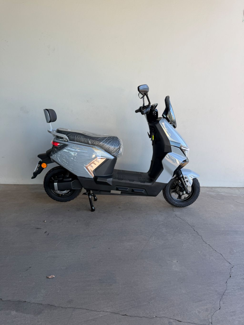 AG28 m7 é uma scooter elétrica autopropelida de 1000W — foto 2