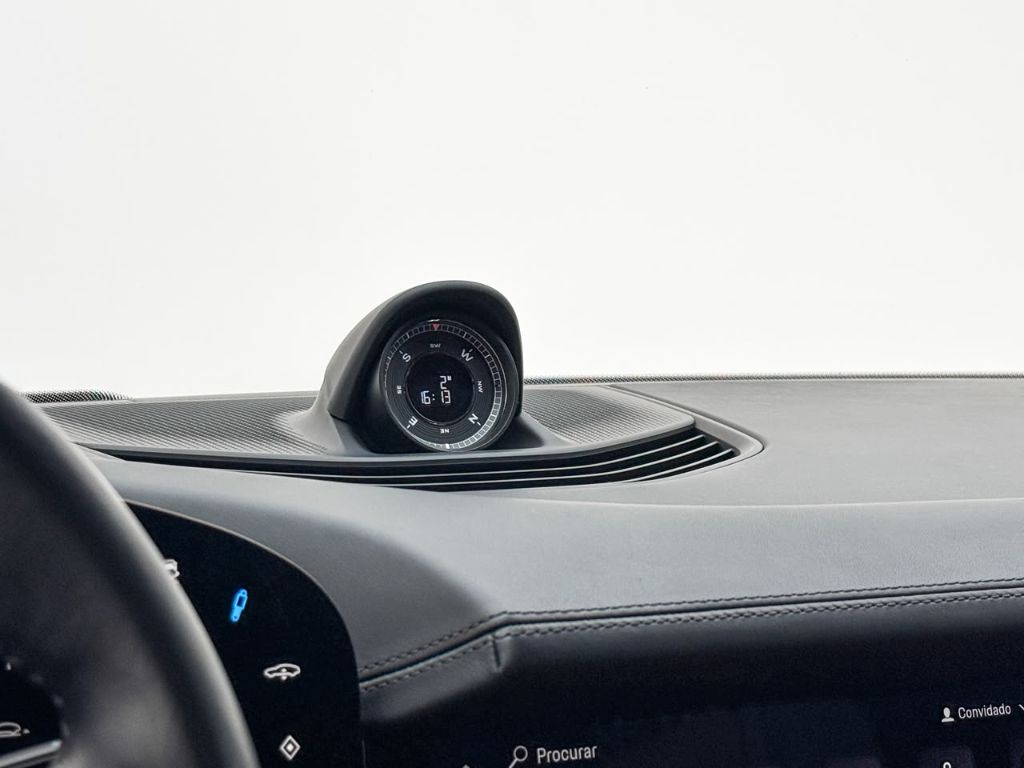 Taycan 4 Cross Turismo (Elétrico) — foto 10
