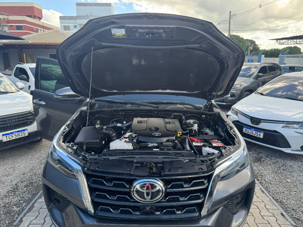 Hilux SW4 SRX 4x4 2.8 TDI 16V Dies. Aut. — foto 15