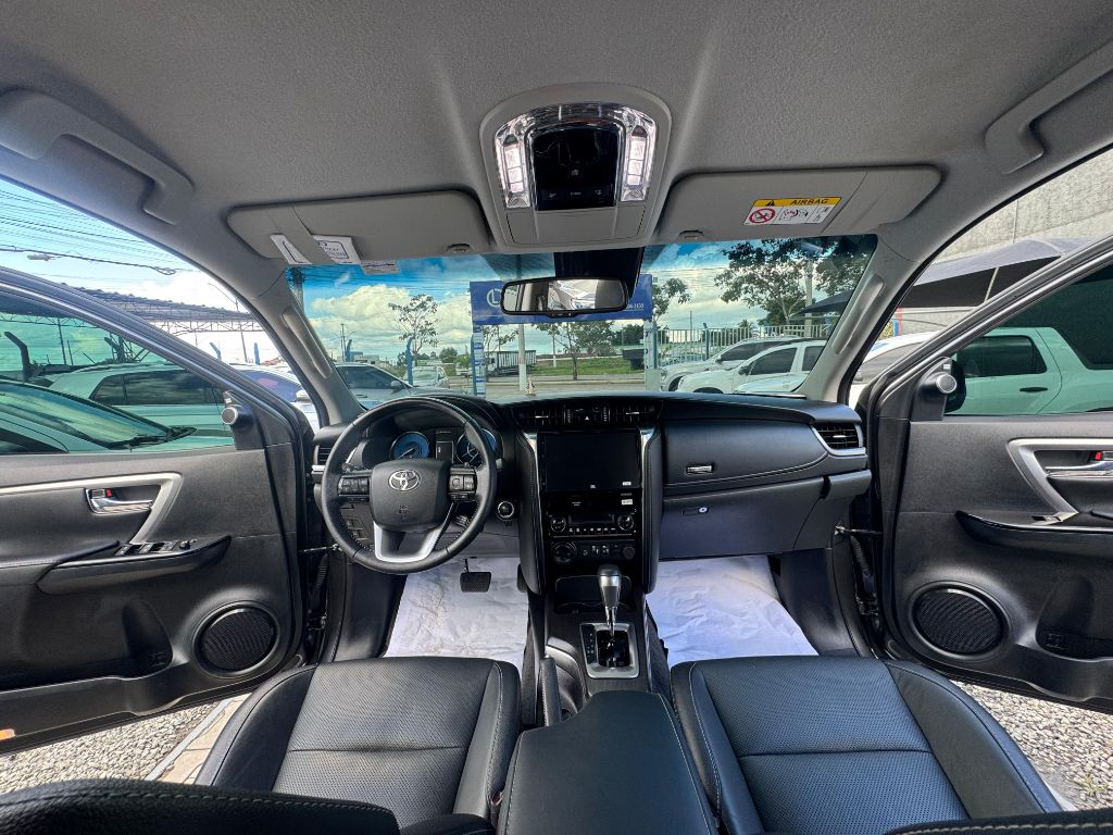 Hilux SW4 SRX 4x4 2.8 TDI 16V Dies. Aut. — foto 7
