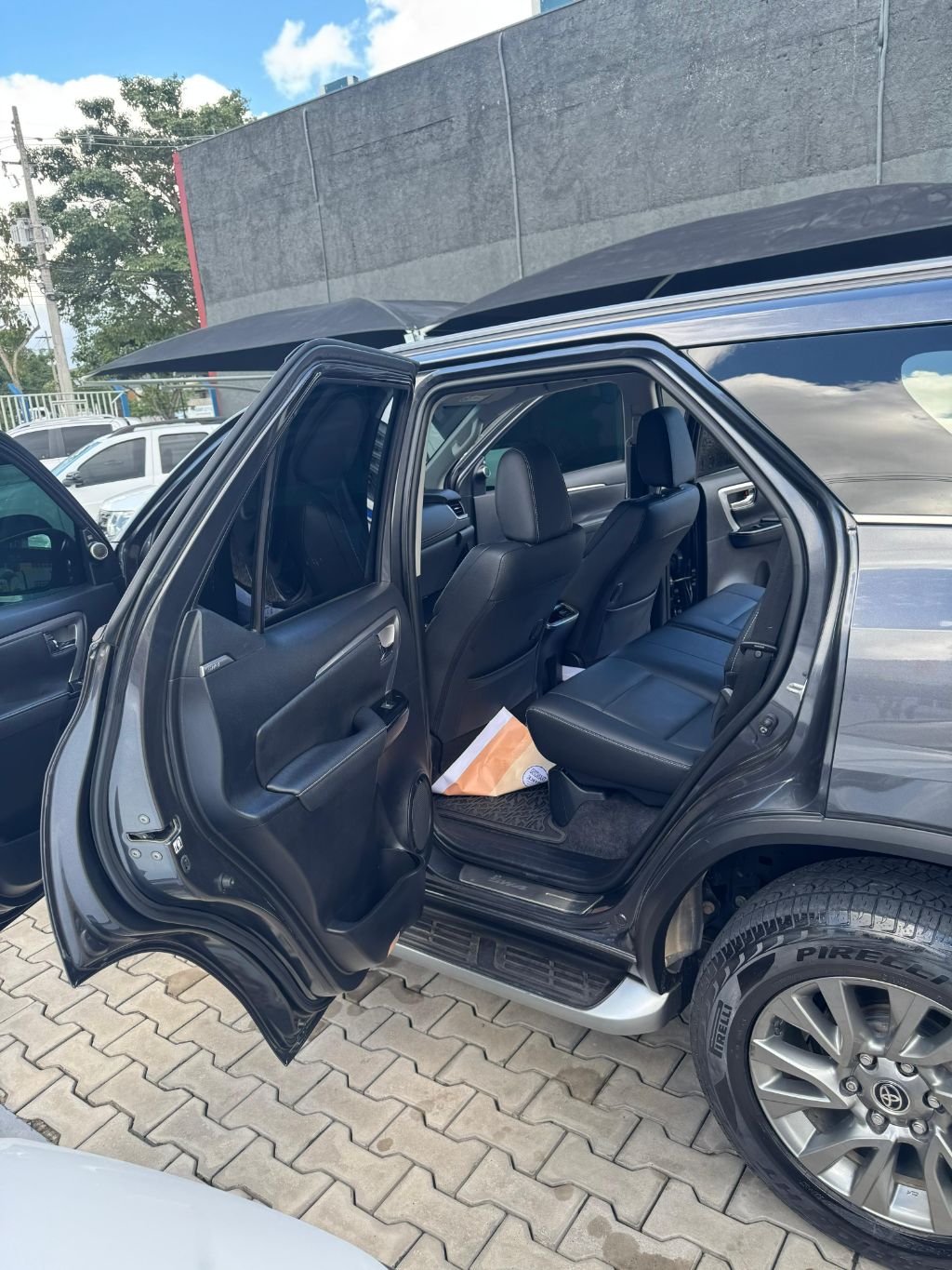 Hilux SW4 SRX 4x4 2.8 TDI 16V Dies. Aut. — foto 13