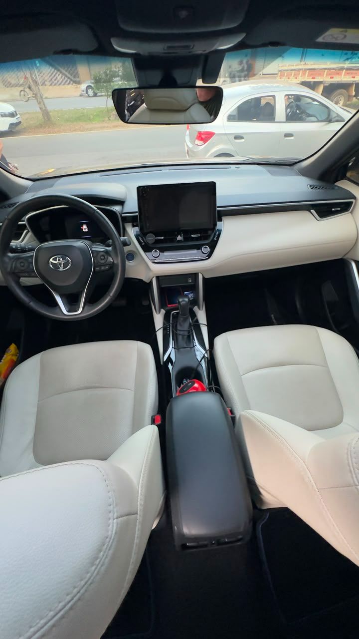 TOYOTA COROLLA — foto 8