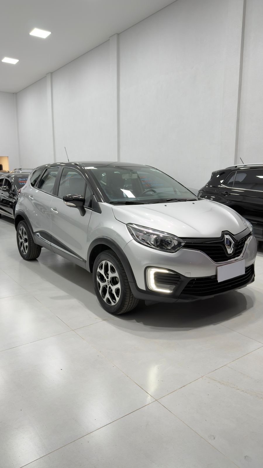 CAPTUR Life 1.6 16V Flex 5p Aut. — foto 2