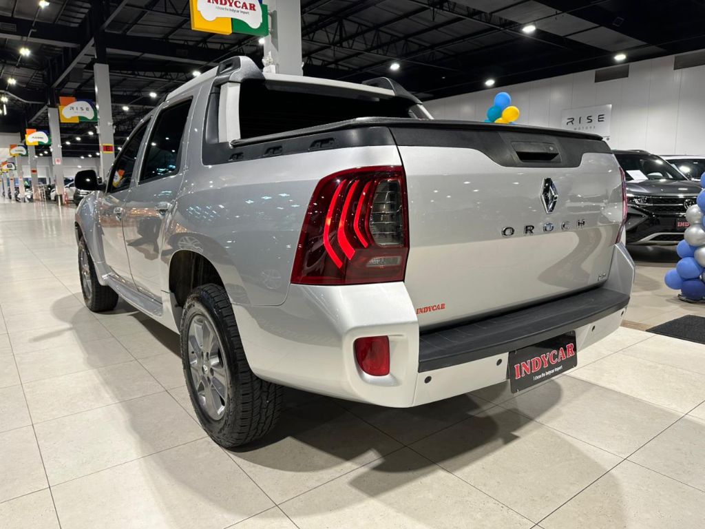 DUSTER OROCH Dyna. 2.0 Flex 16V Mec. — foto 4
