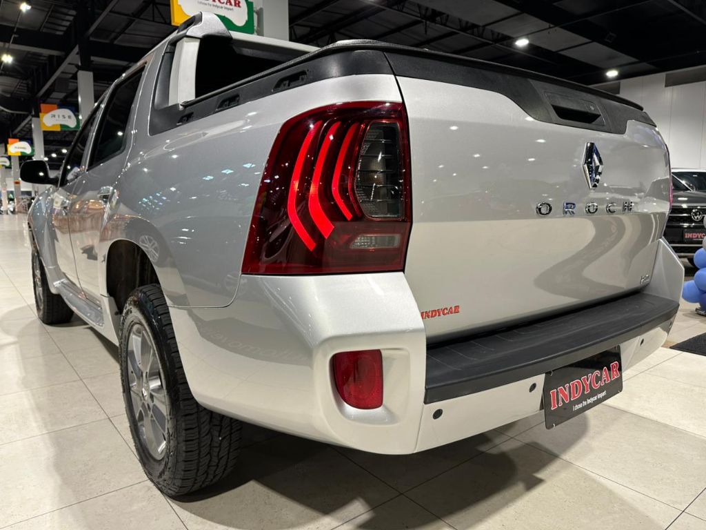 DUSTER OROCH Dyna. 2.0 Flex 16V Mec. — foto 24