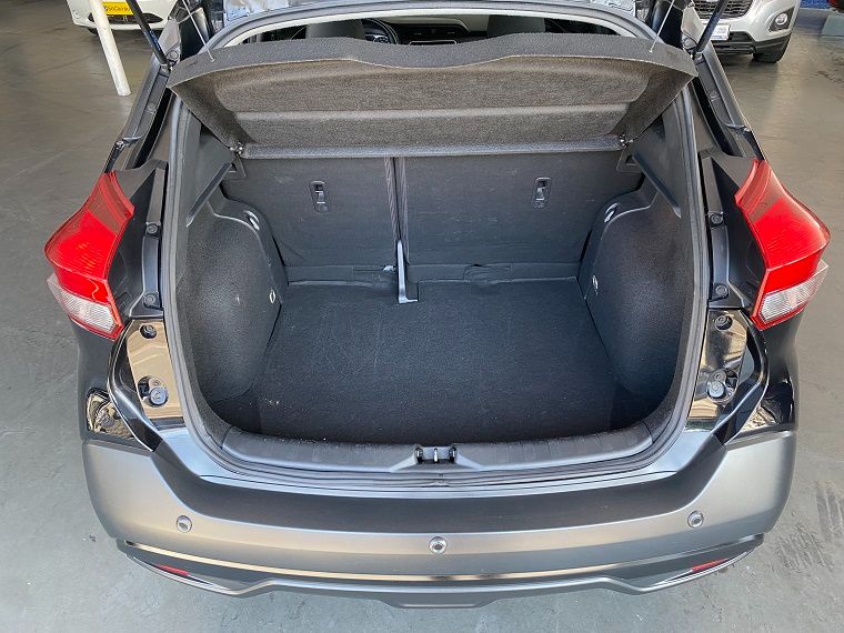 KICKS SV 1.6 16V FlexStar 5p Aut. — foto 10