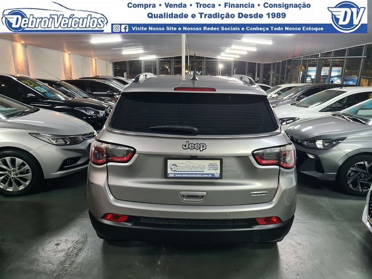 COMPASS LONGITUDE 2.0 4x2 Flex 16V Aut. — foto 12