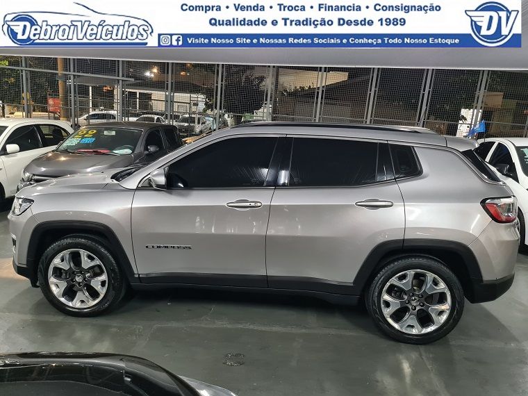 COMPASS LONGITUDE 2.0 4x2 Flex 16V Aut. — foto 14