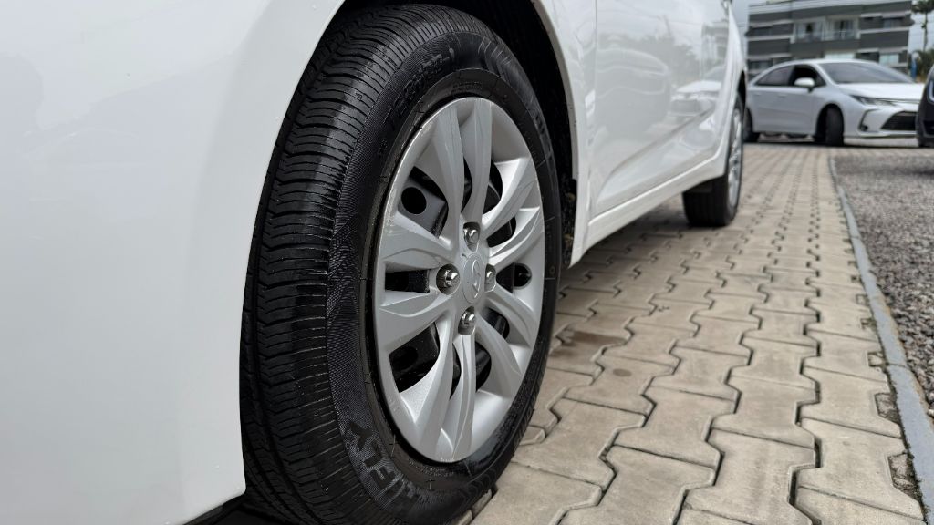 HB20 C.Style/C.Plus 1.6 Flex 16V Aut. — foto 12