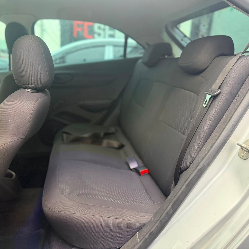 ONIX HATCH Joy 1.0 8V Flex 5p Mec. — foto 12